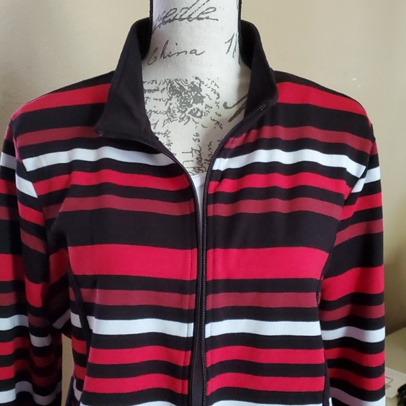Fun striped jacket - Picture 2 of 3